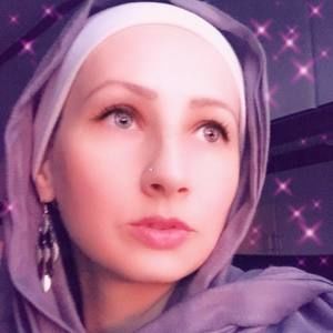 Meet your Posher, Almasa